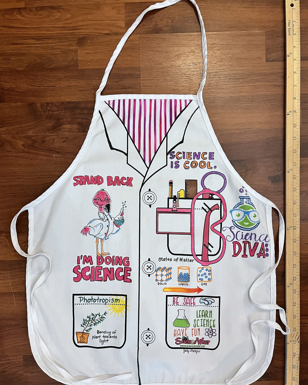 Science Diva Apron – Hand-Detailed Completed Project image 2